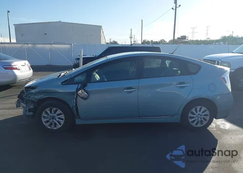 2013 Toyota Prius Plug-In from USA, damaged, VIN JTDKN3DP2D3042774